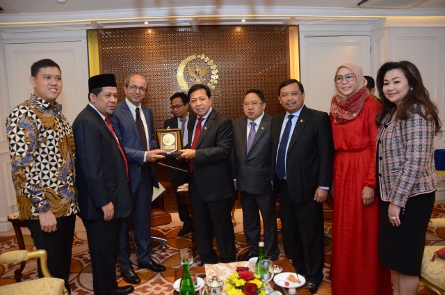 Herman Khaeron Dampingi Ketua DPR untuk Menerima Kunjungan Duta Besar Maroko Yang Baru
