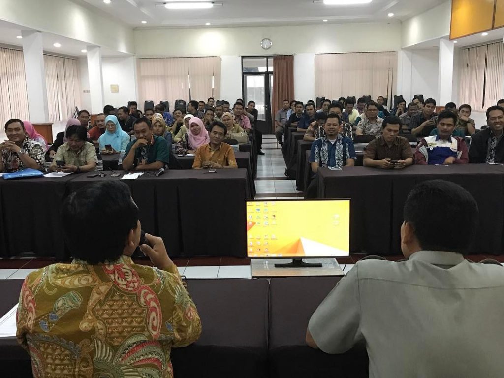 Herman Khaeron Berikan Pembekalan kepada peserta workshop THLTBPP Se Jawa Barat