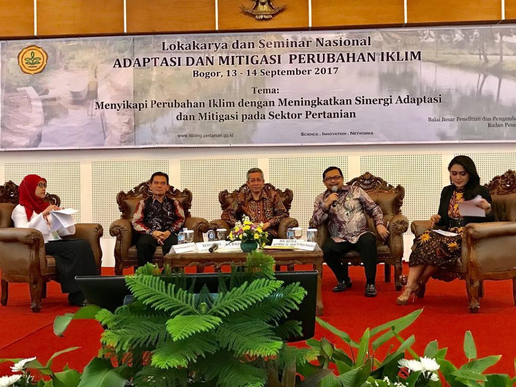 Kang Hero Menjadi Pembicara di Lokakarya Serta Semnas Adaptasi dan Mitigasi Perubahan Iklim