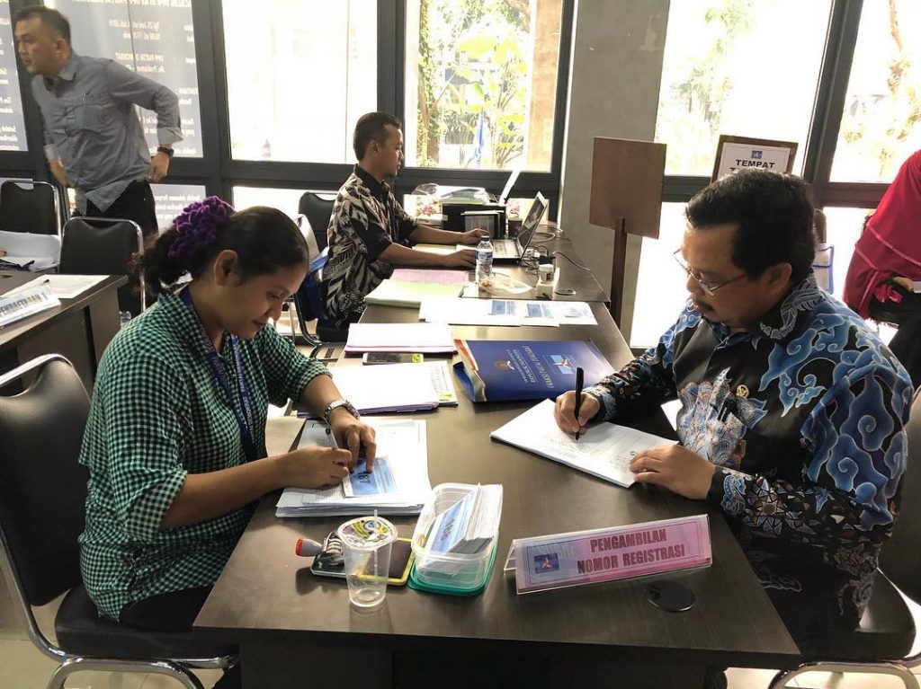 Kang Hero Mendaftar sebagai Bakal Calon Anggota Legislatif Partai Demokrat 2019