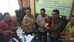 Pimpinan Wakil Ketua Komisi II DPR RI Herman Khaeron Pemda Harus Support BPN