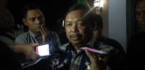 Pimpinan Komisi II DPR Komentari Ribuan Kotak Suara Kardus Rusak Kena Air Hujan di Cirebon