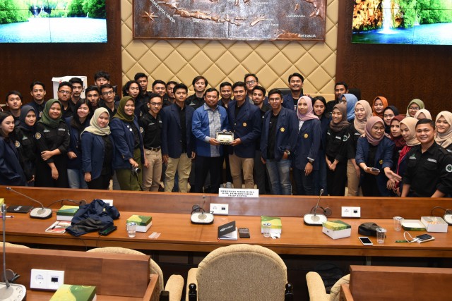 Herman Khaeron Terima Audiensi Mahasiswa UNPAD