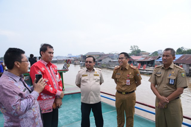 Herman Khaeron Penduduk Bantaran Sungai Kahayan Harus Ditata
