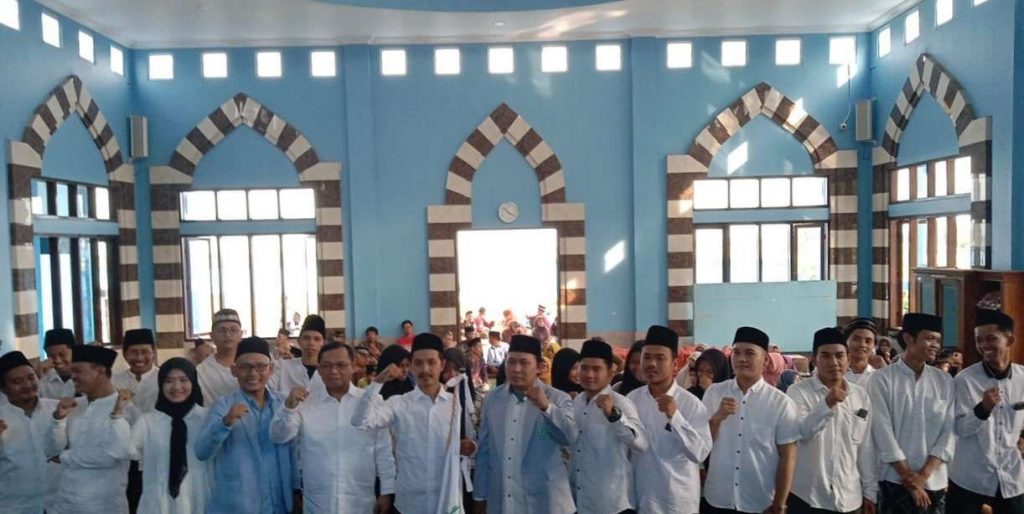 Ikatan Remaja Masjid Al-Khaeron Resmi Dilantik