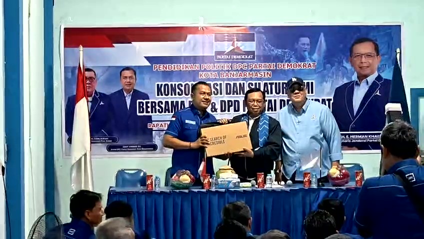 Sekjen DPP Partai Demokrat Herman Khaeron Kunjungi DPC Banjarmasin